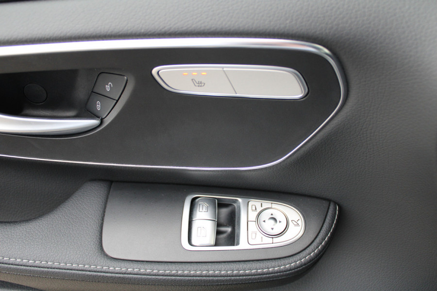 Mercedes-Benz V-Klasse 300d / XXL / DC / Black Edition / 2x Elec Schuifdeur / Camera / Vol Opties / NIEUWSTAAT