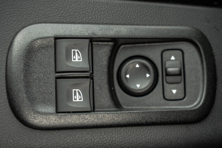 Renault Master 2.3dCi | Bakwagen met Laadklep | LED | Carplay | Camera | Cruise