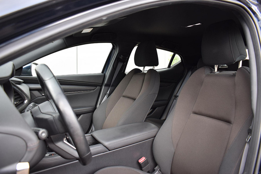 Mazda 3 2.0 e-SkyActiv-X M Hybrid 186 Comfort | Camera | Stoelverw. | AppleCarplay | Climate