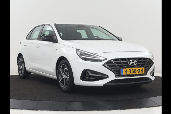 Hyundai i30 1.0 T-GDi MHEV Comfort Smart | Carplay | Full LED | Keyless | Camera | Navigatie | DAB | Parkeerhulp | Climate control | Bluetooth | Cruise control