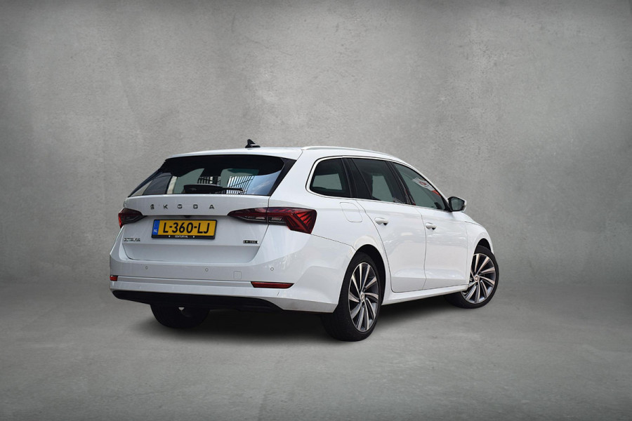 Škoda Octavia Combi 1.0 e-TSI Business Edition Plus | Stoelverw. | AppleCarplay | Adaptive | 18" LM Velg |