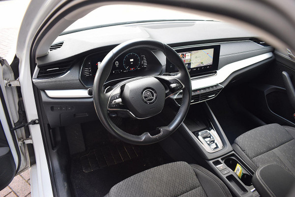 Škoda Octavia Combi 1.0 e-TSI Business Edition Plus | Stoelverw. | AppleCarplay | Adaptive | 18" LM Velg |