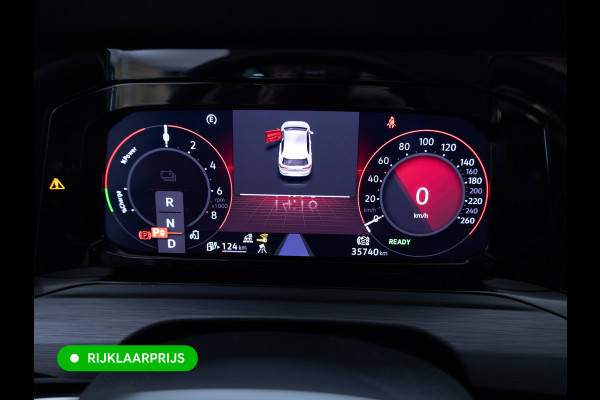 Volkswagen Golf 1.4 eHybrid Style | Standkachel | Stuur-, Stoel- & Achterbankverw. | Adap. Cruise | Travel assist | Camera, Ergo Active stoel met massage, IQ Led