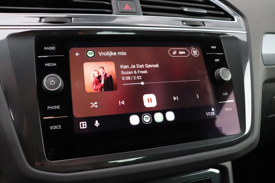 Volkswagen Tiguan 1.4 TSI eHybrid ACC Carplay Navi PDC