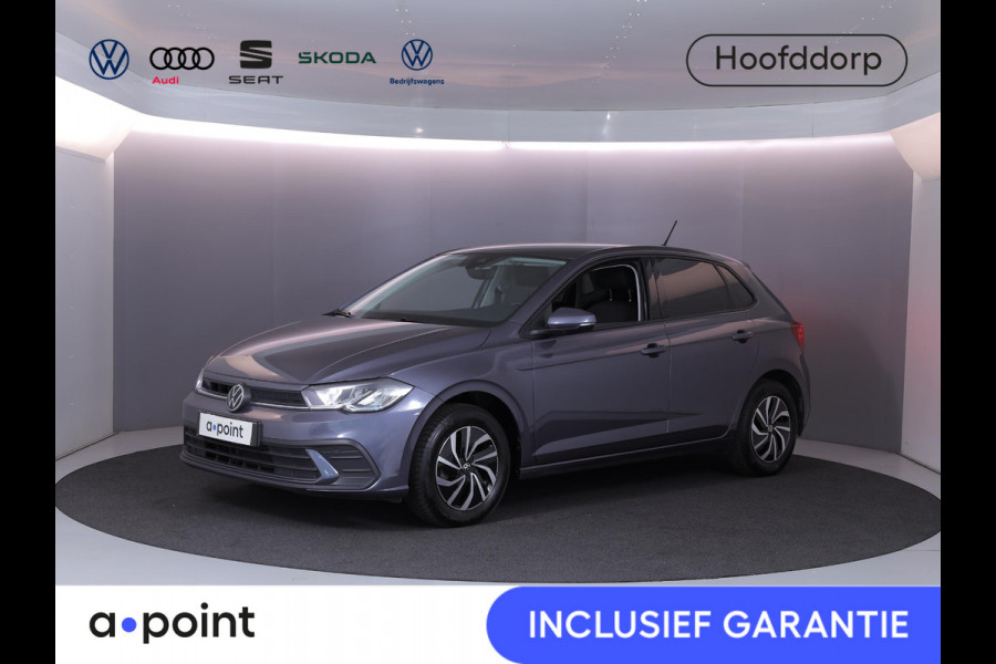 Volkswagen Polo 1.0 TSI Life Edition 95 pk | Verlengde garantie | Navigatie | Parkeersensoren achter | Achteruitrijcamera | Adaptieve cruise control |