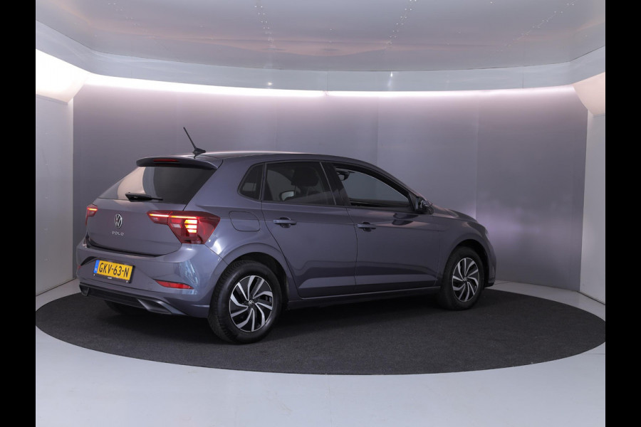 Volkswagen Polo 1.0 TSI Life Edition 95 pk | Verlengde garantie | Navigatie | Parkeersensoren achter | Achteruitrijcamera | Adaptieve cruise control |