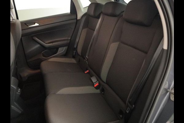Volkswagen Polo 1.0 TSI Life Edition 95 pk | Verlengde garantie | Navigatie | Parkeersensoren achter | Achteruitrijcamera | Adaptieve cruise control |