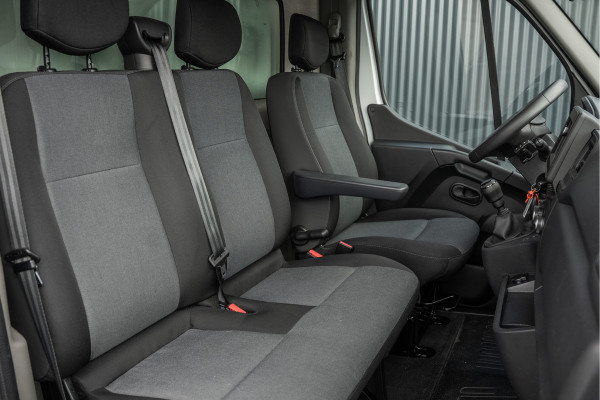Renault Master **2.3dCi | Bakwagen met Laadklep | LED | Carplay | Camera | Cruise**