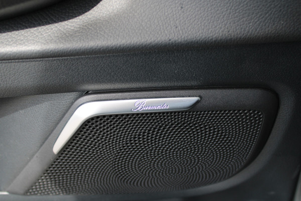 Mercedes-Benz V-Klasse 300d / Lang / DC / Black Edition / Burmester / 2x Elec Schuifdeur / 360 Camera / Vol Opties / NIEUWSTAAT