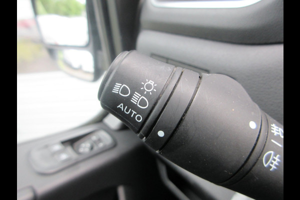 Renault Master T35 2.3 dCi, 150pk, L2H2, Airco, Navigatie, Camera, PDC.