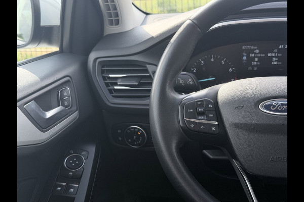 Ford FOCUS Wagon 1.0 EcoBoost Hybrid Trend Edition Business | Trekhaak | camera | PDC | Carplay |