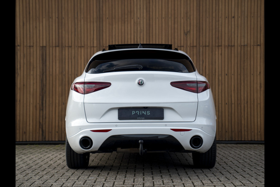 Alfa Romeo Stelvio 2.0T AWD Veloce 280pk | Pano-dak | Harman/Kardon | Adapt. cruise