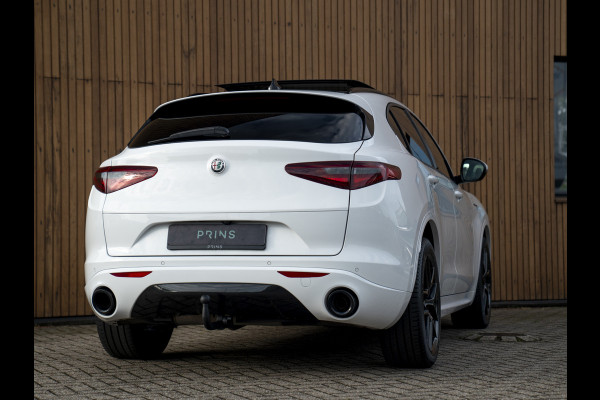 Alfa Romeo Stelvio 2.0T AWD Veloce 280pk | Pano-dak | Harman/Kardon | Adapt. cruise