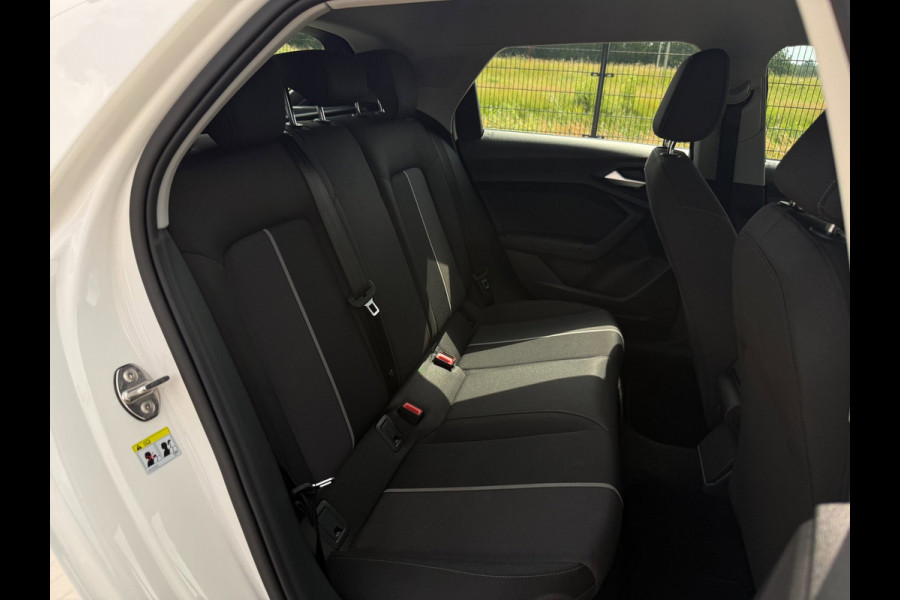 Audi A1 Sportback 25 TFSI Pro Line | PDC | Carplay | Cruise Control | Start/Stop