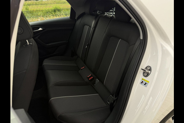 Audi A1 Sportback 25 TFSI Pro Line | PDC | Carplay | Cruise Control | Start/Stop