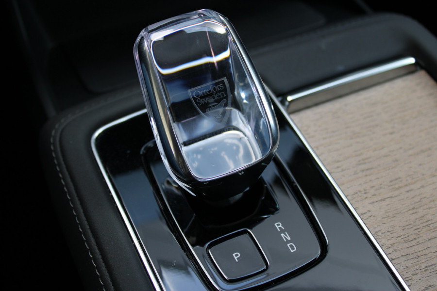 Volvo XC90 2.0 T8 Plus Bright | Luchtvering | Elek. Trekhaak | Panoramadak | 360 Camera
