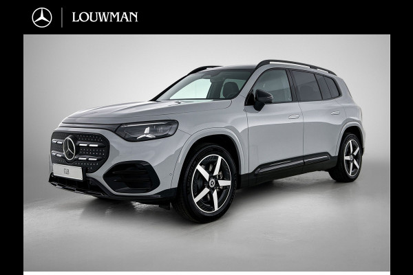 Mercedes-Benz Glb 250+ Business Solution AMG 7p. 85.5 kWh | Premium pakket | Winterpakket | Nightpakket | Parkeerpakket | Trekhaak | GUARD 360° | Warmtewerend, donkergetint glas | Vast panoramadak | 19” vijfspaaks lichtmetalen AMG-velgen |