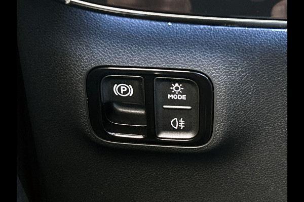 Mercedes-Benz Glb 250+ Business Solution AMG 7p. 85.5 kWh | Premium pakket | Winterpakket | Nightpakket | Parkeerpakket | Trekhaak | GUARD 360° | Warmtewerend, donkergetint glas | Vast panoramadak | 19” vijfspaaks lichtmetalen AMG-velgen |