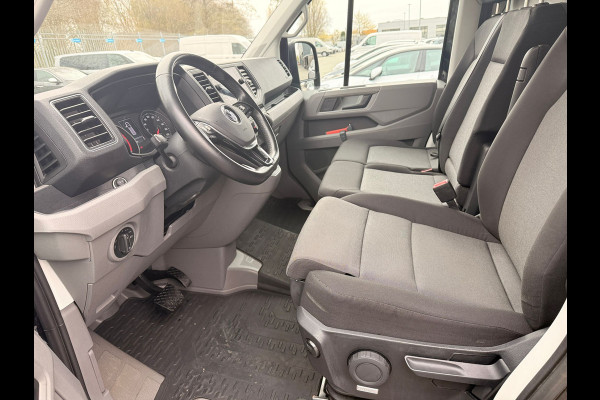 Volkswagen Crafter L3H3 2.0 TDI 177pk 3.5T Automaat Exclusive-Edition / LED-koplamen / ACC / LM-velgen / Stuur- + Stoelverwarming / Trekhaak