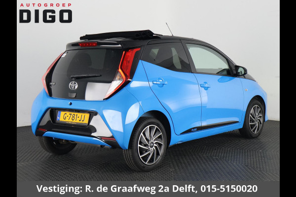 Toyota Aygo 1.0 VVT-i X-Play Cabrio Bi-Tone Automaat | Apple Carplay & AndroidAUTO | Airco | Camera |