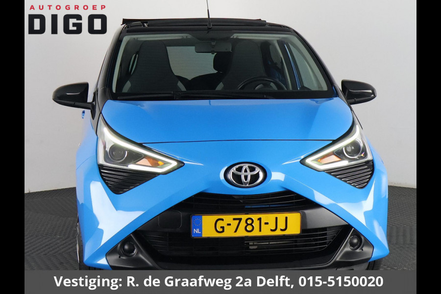 Toyota Aygo 1.0 VVT-i X-Play Cabrio Bi-Tone Automaat | Apple Carplay & AndroidAUTO | Airco | Camera |
