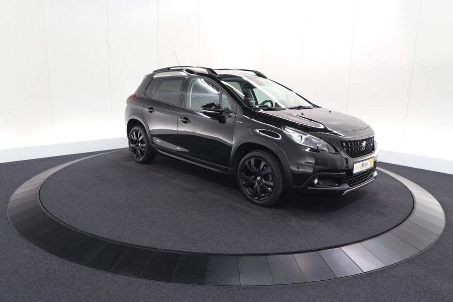 Peugeot 2008 PureTech 110 EAT6 GT Line | Trekhaak | Camera | Panoramadak | Allseason Banden