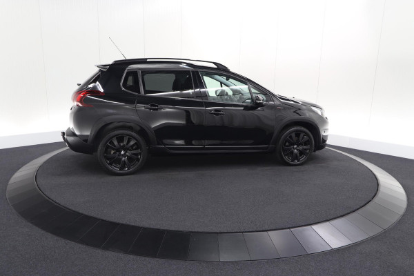 Peugeot 2008 PureTech 110 EAT6 GT Line | Trekhaak | Camera | Panoramadak | Allseason Banden