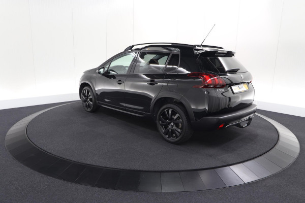Peugeot 2008 PureTech 110 EAT6 GT Line | Trekhaak | Camera | Panoramadak | Allseason Banden