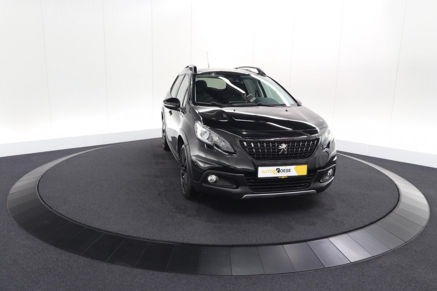 Peugeot 2008 PureTech 110 EAT6 GT Line | Trekhaak | Camera | Panoramadak | Allseason Banden