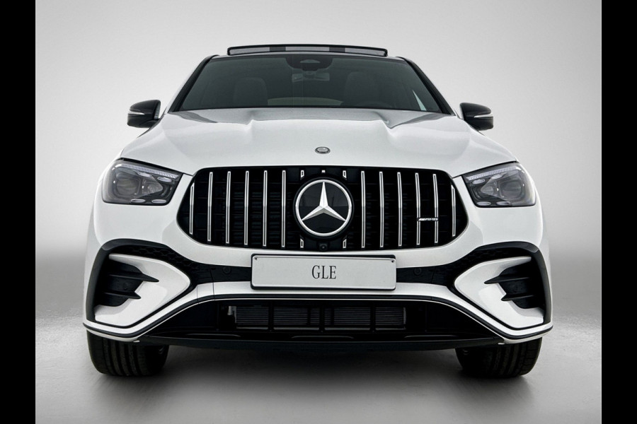 Mercedes-Benz GLE Coupé AMG 53 Hybrid 4MATIC+ Night Edition Premium Plus | Winterpakket | Remklauwen in rood | Sierelementen AMG carbon | Stoelventilatie voor | 22 inch kruisspaaks AMG-velgen | Trekhaak | Panoramaschuifdak | 360° camera |