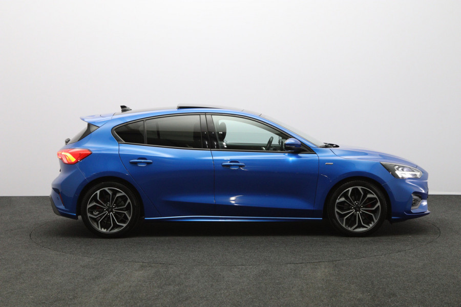 Ford Focus 1.0 EcoBoost 126 PK ST Line Business, Panoramadak, Winterpakket, B&O Sound