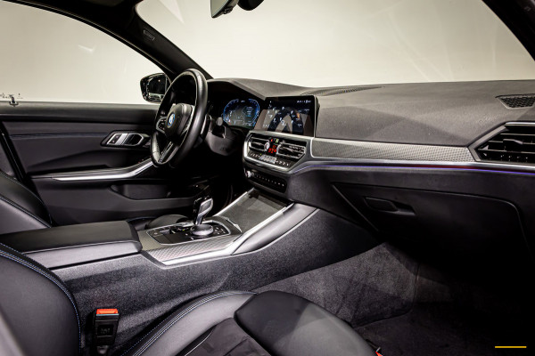 BMW 3-serie 330e High Executive|M-sport|1eig|Cam|DealerOnder