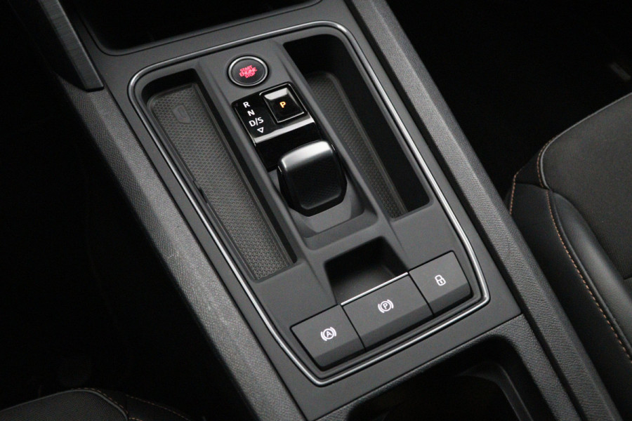 CUPRA Formentor 1.4 e-Hybrid 204 PK Performance PHEV, Panoramadak, Memory, Adap. Cruise Control