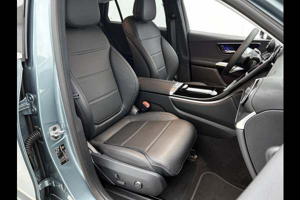 Mercedes-Benz GLC Coupé 300e 4MATIC Business Solution AMG | Spiegelpakket | Parkeerpakket met achteruitcamera | Warmtewerend, donkergetint glas | | 18” vijfspaaks lichtmetalen velgen | URBAN GUARD plus |