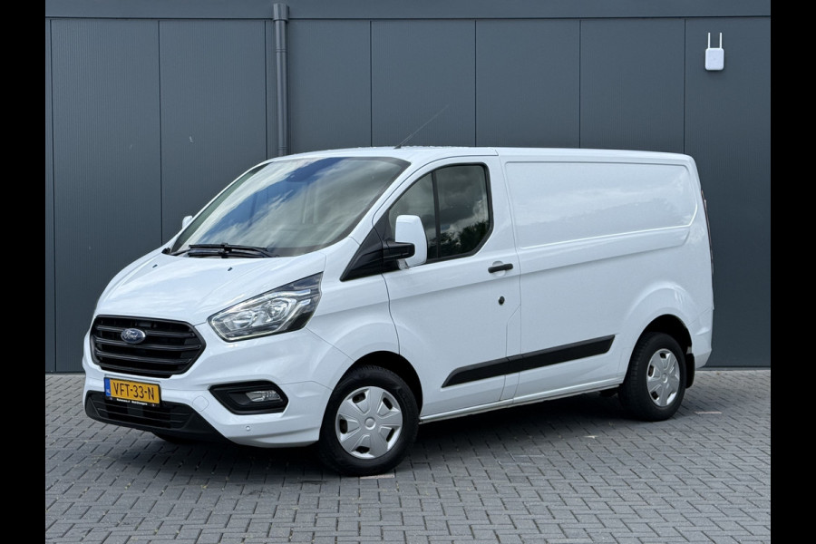 Ford Transit Custom 2.0 TDCI E6 / L1H1 / 1e EIG. / INRICHTING / 2.5 TONS TREKHAAK / 3-ZITS / AIRCO / CRUISE / LED
