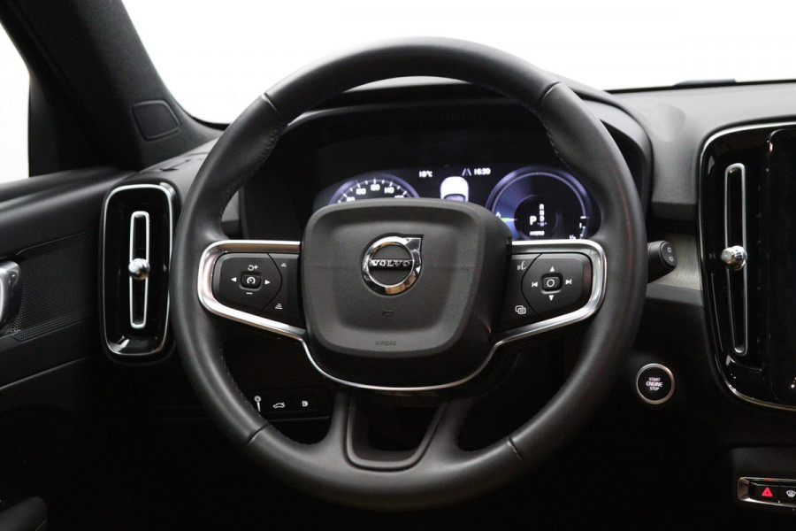 Volvo XC40 1.5 211 PK T4 Recharge Inscription PHEV, Leder, Trekhaak, Camera