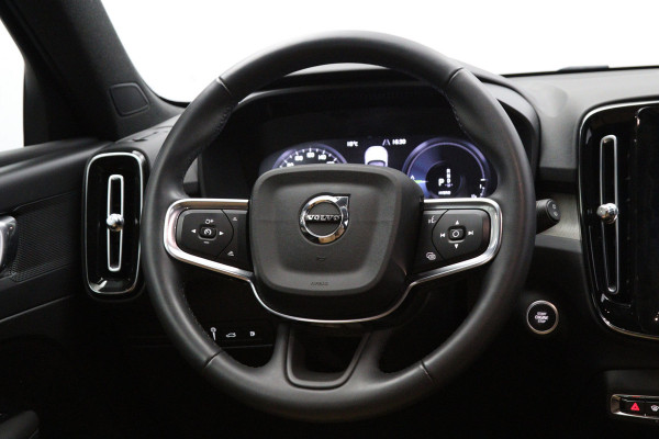 Volvo XC40 1.5 211 PK T4 Recharge Inscription PHEV, Leder, Trekhaak, Camera