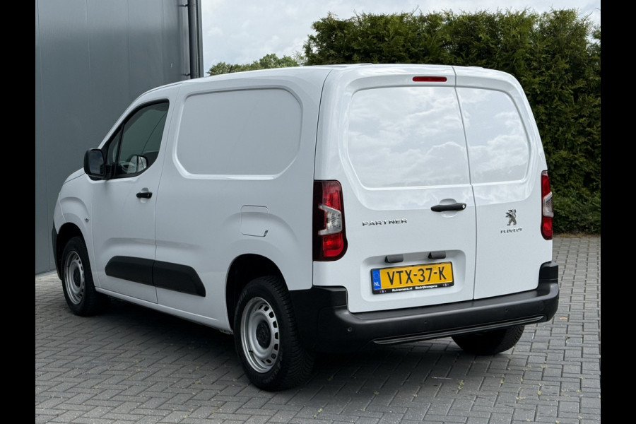 Peugeot Partner 1.5 BlueHDi 102 PK / L1H1 / 1e EIG. / AIRCO / CRUISE / CARPLAY / SCHUIFDEUR / ZEER NETJES!