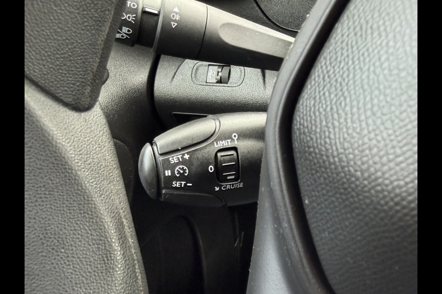 Peugeot Partner 1.5 BlueHDi 102 PK / L1H1 / 1e EIG. / AIRCO / CRUISE / CARPLAY / SCHUIFDEUR / ZEER NETJES!