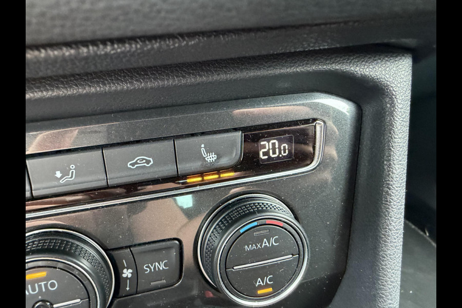 Volkswagen Tiguan 1.5 TSI DSG R-Line | Navigatie | Camera | Adaptive Cruise Control | LED | Carplay | Elektrische Achterklep |