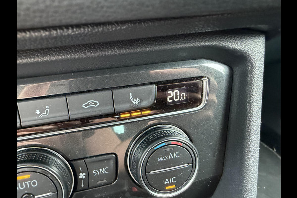 Volkswagen Tiguan 1.5 TSI DSG R-Line | Navigatie | Camera | Adaptive Cruise Control | LED | Carplay | Elektrische Achterklep |