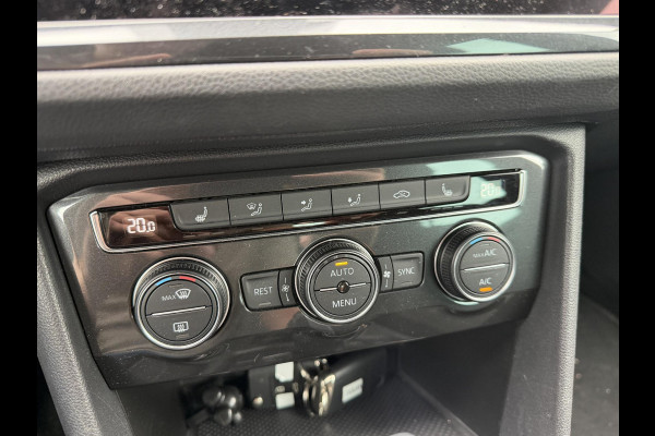 Volkswagen Tiguan 1.5 TSI DSG R-Line | Navigatie | Camera | Adaptive Cruise Control | LED | Carplay | Elektrische Achterklep |