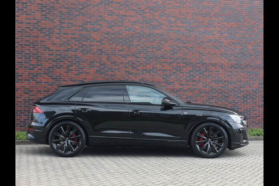 Audi Q8 60 TFSIe quattro Competition | Direct leverbaar! - Nieuw