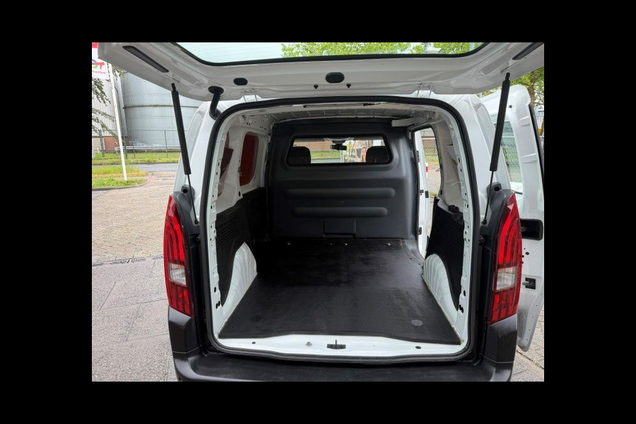 Peugeot Partner 1.5 BlueHDI Premium AIRCO I PDC I MULTIMEDIA I 1e EIGENAAR I COMPLETE ONDERHOUDSHISTORIE