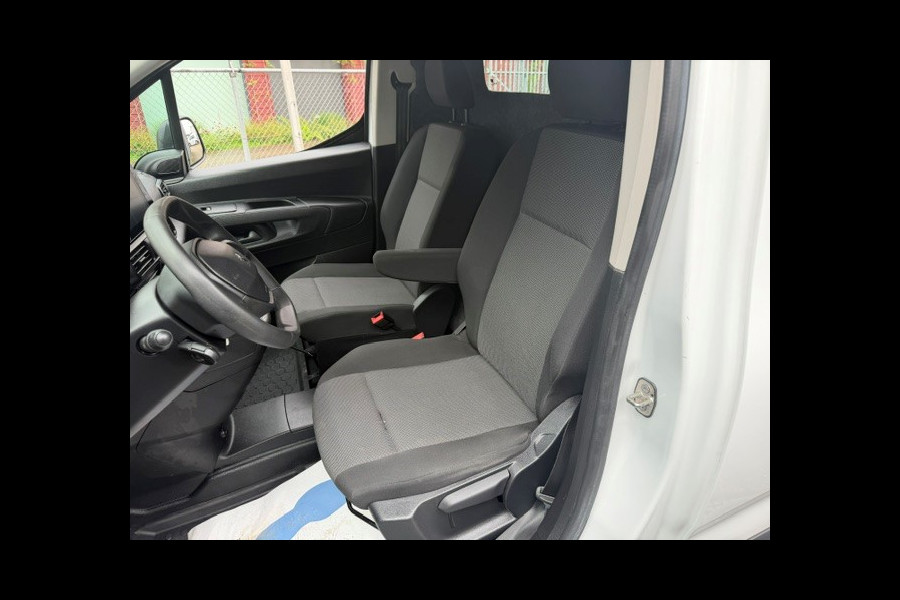 Peugeot Partner 1.5 BlueHDI Premium AIRCO I PDC I MULTIMEDIA I 1e EIGENAAR I COMPLETE ONDERHOUDSHISTORIE