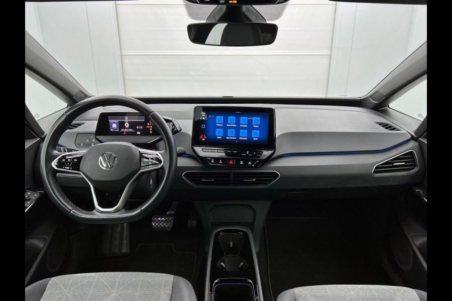 Volkswagen ID.3 Pro 58 kWh Climate Control Navigatie Carplay PDC VA + Camera 18" LM Velgen Adaptive Cruise Control Full LED