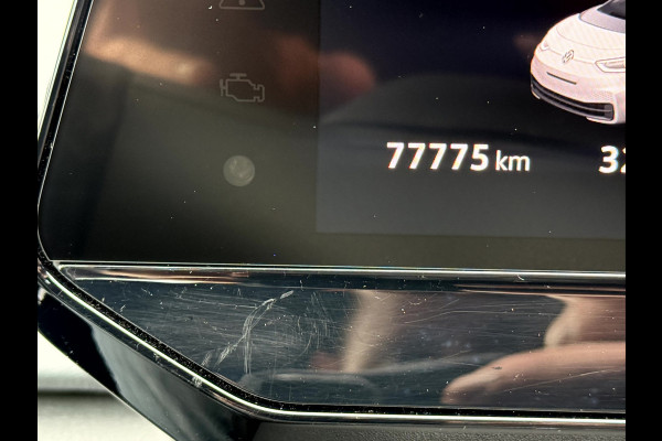 Volkswagen ID.3 First 58 kWh SOH 92.8%, Trekhaak, Stoel/Stuurverwarming, Sfeerverlichting