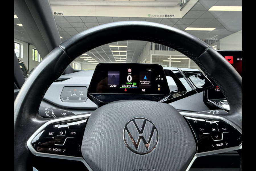 Volkswagen ID.3 First 58 kWh SOH 92.8%, Trekhaak, Stoel/Stuurverwarming, Sfeerverlichting