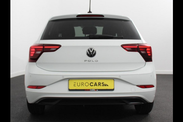 Volkswagen Polo 1.0 TSI Move Navigatie App Connect / Android Auto / Apple Carplay Climate Control Parkeer sensoren Lichtmetalen Velgen Dab Digitale Cockpit