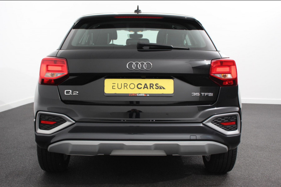 Audi Q2 35 TFSI 150pk S-Tronic Prestige Navigatie Apple Carplay/Android Auto Camera Parkeersensoren Adaptive Cruise Control Stoelverwarming Climate Control Lichtmetalen velgen